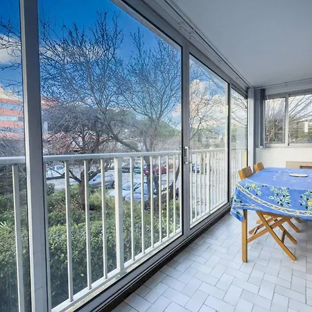Apartmán T3 Spacieux - Climatise - Commerces - Plages